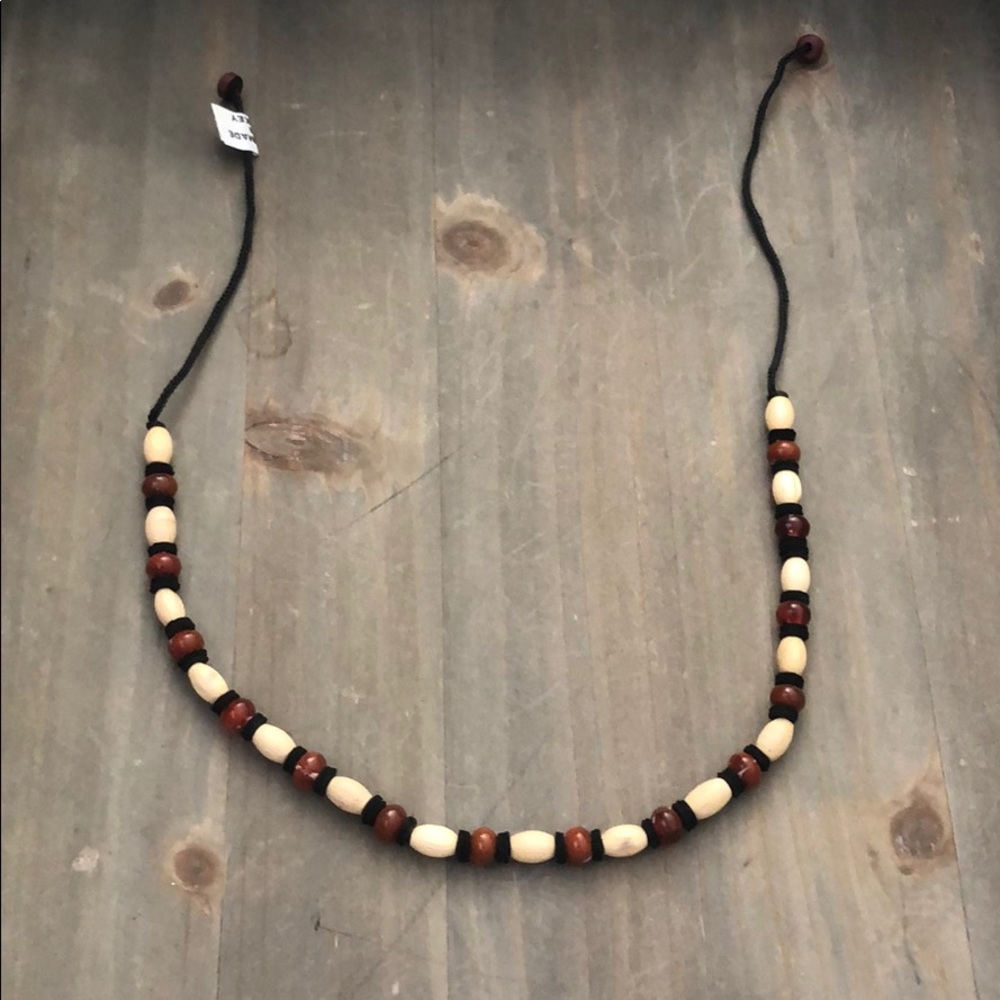 🔴 Wood bead necklace